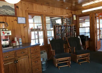 Marshall's Creek Rest Motel hotel thumbnail 2