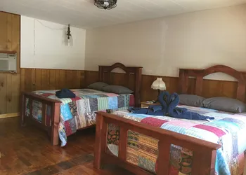 Marshall's Creek Rest Motel hotel thumbnail 4