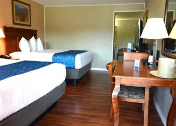 Travelodge by Wyndham Trinidad hotel thumbnail 5