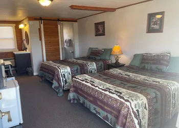 El Rancho Motel hotel thumbnail 6