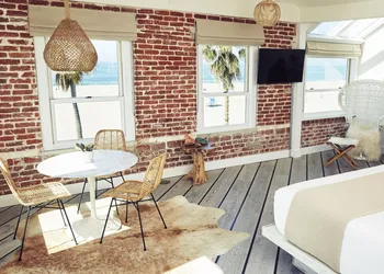 Venice V Hotel hotel thumbnail 6