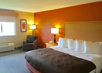 AmericInn by Wyndham Boscobel hotel thumbnail 6