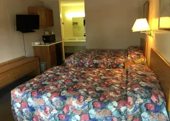 Salt Creek Inn hotel thumbnail 7