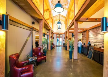 Rush Creek Lodge and Spa at Yosemite hotel thumbnail 3
