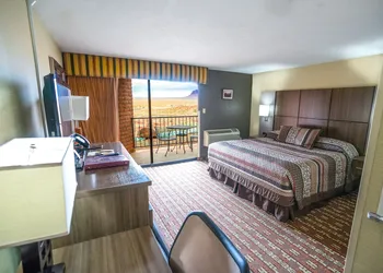 Goulding's Lodge hotel thumbnail 6