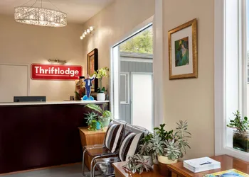 Thriftlodge Edmonton hotel thumbnail 2