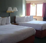Travelodge by Wyndham Lacombe hotel detail image 7