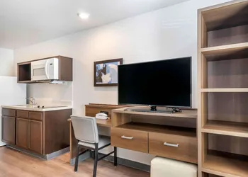 Extended Stay America Select Suites - Clearwater hotel thumbnail 5