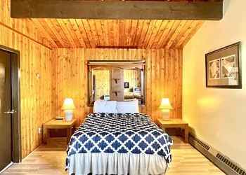 Pembina River Inn hotel thumbnail 3