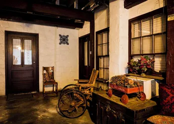 Gunn House Hotel hotel thumbnail 3