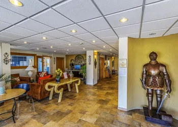 The Crusader Oceanfront Family Resort hotel thumbnail 2