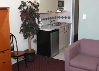 The Crusader Oceanfront Family Resort hotel thumbnail 6