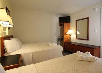 The Crusader Oceanfront Family Resort hotel thumbnail 7