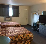 Plains Motor Inn hotel detail image 3