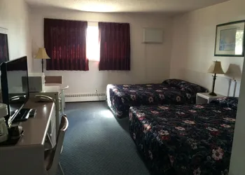 Plains Motor Inn hotel thumbnail 5