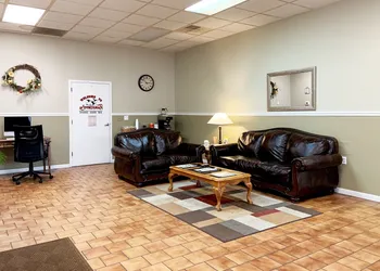 Paris Inn and Suites hotel thumbnail 5