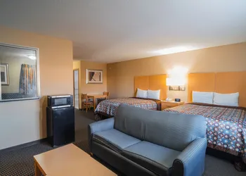 Rodeway Inn Blair hotel thumbnail 7
