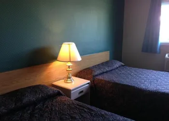 Sundre Motor Inn hotel thumbnail 7