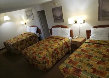 Parkview Motel hotel thumbnail 4