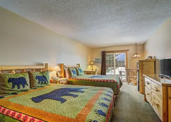 Eagle River Inn and Resort hotel thumbnail 3