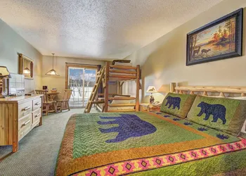 Eagle River Inn and Resort hotel thumbnail 5