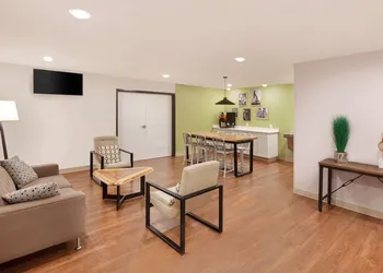 WoodSpring Suites Las Colinas - Northwest Dallas hotel thumbnail 3