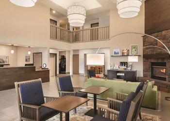Country Inn & Suites by Radisson, Prineville, OR hotel thumbnail 2