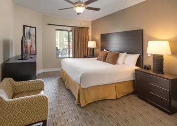 WorldMark Estancia hotel thumbnail 2