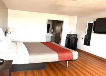 Motel 6 Safford, AZ hotel thumbnail 7