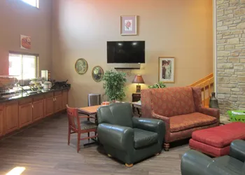 Quality Inn Nashville - Bloomington hotel thumbnail 4