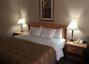 Quality Inn Nashville - Bloomington hotel thumbnail 6