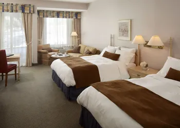 Pinestone Resort & Conference Centre hotel thumbnail 4
