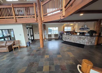 Breeze Inn hotel thumbnail 2