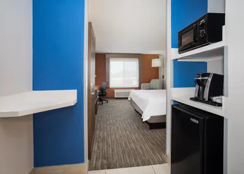 Holiday Inn Express & Suites Tucson by IHG hotel thumbnail 4