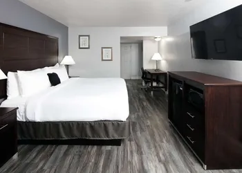 Red Lion Inn & Suites Tucson Downtown hotel thumbnail 5
