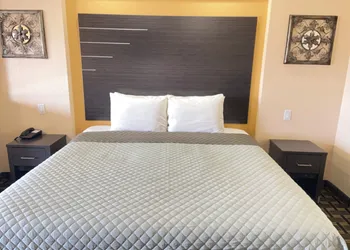 Homegate Inn and Suites hotel thumbnail 6