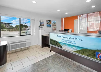 Motel 6-Monterey CA hotel thumbnail 2