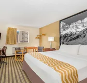 Travelodge by Wyndham Loveland/Fort Collins Area hotel detail image 7