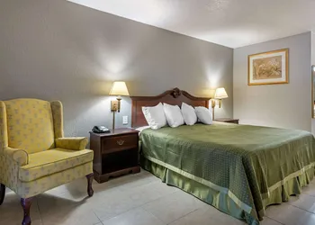 Rodeway Inn Clermont North hotel thumbnail 8