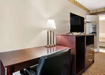 Rodeway Inn New Port Richey hotel thumbnail 7