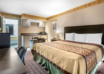 Rodeway Inn New Port Richey hotel thumbnail 8