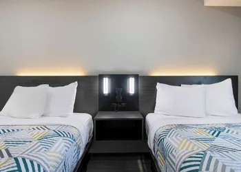 Motel 6 Atlanta, GA - Downtown hotel thumbnail 8