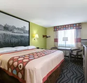 Super 8 by Wyndham Brunswick/St Simons Island Area hotel detail image 7