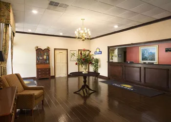 Days Inn by Wyndham Rome Downtown hotel thumbnail 2