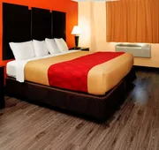 Econo Lodge Rome South hotel detail image 3
