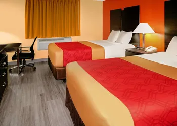 Econo Lodge Rome South hotel thumbnail 5