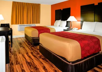 Econo Lodge Rome South hotel thumbnail 6