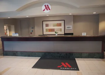 Chicago Marriott Suites Deerfield hotel thumbnail 5