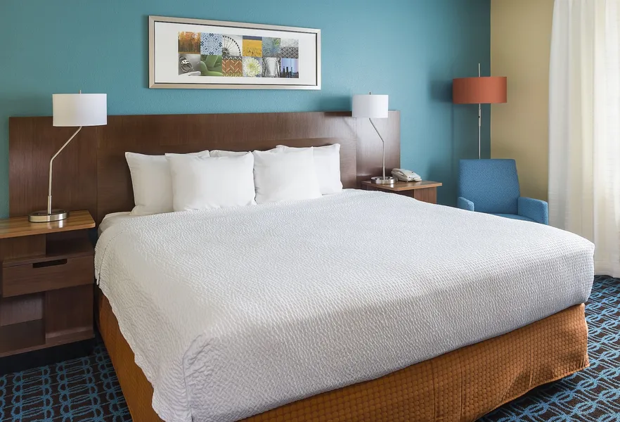Fairfield Inn & Suites Quincy hotel detail image 6