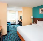 Fairfield Inn & Suites Quincy hotel detail image 7